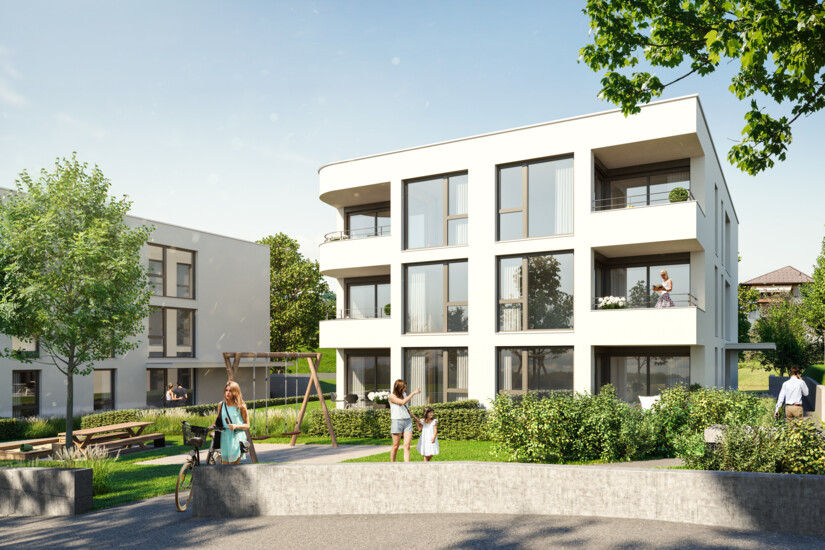 Wolf-Huber-Strasse Aussenansicht mit Baum, Garten und Menschen Wolf-Huber-Strasse Aussenansicht mit Baum, Garten und Menschen